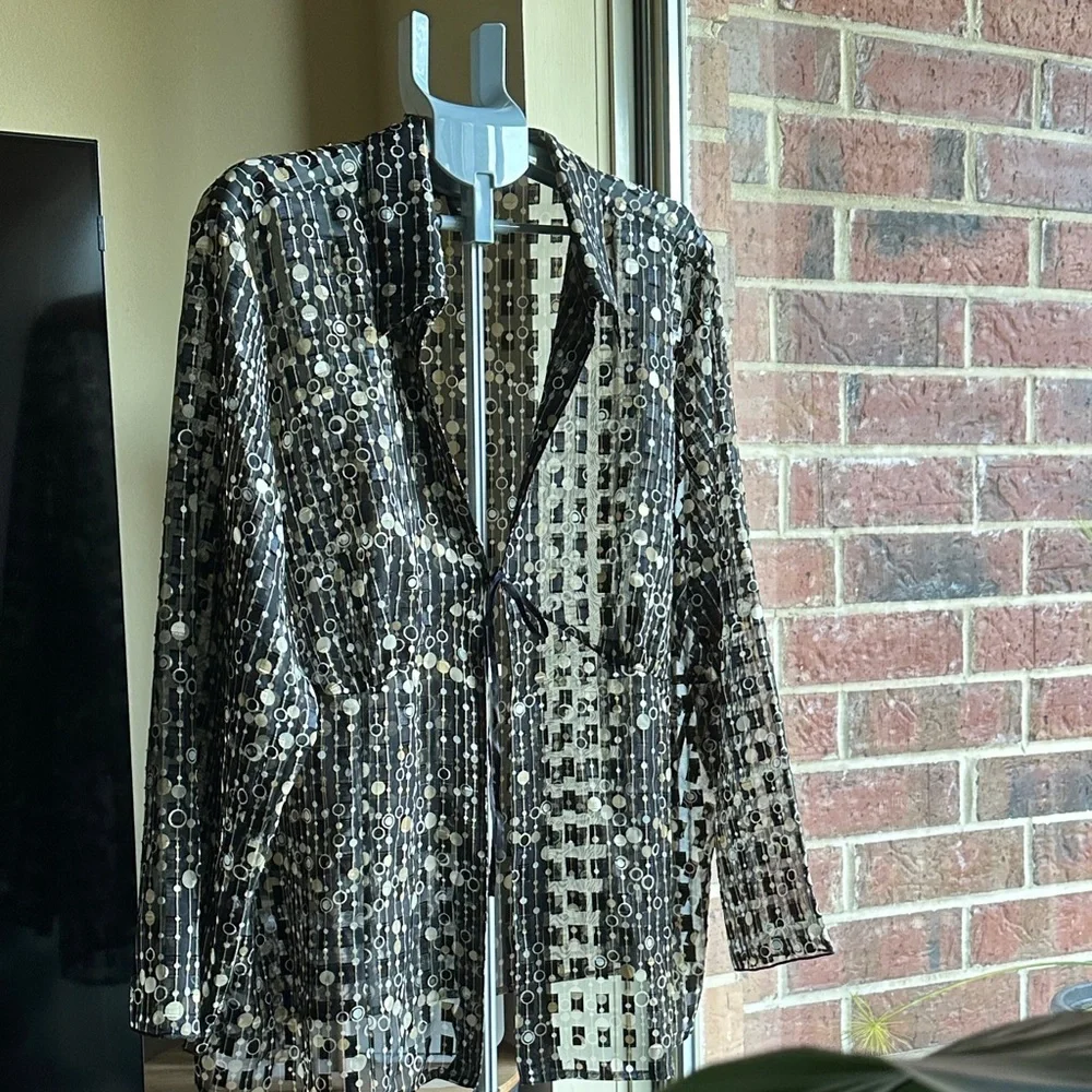 Studio 1940 Black and Gold Patterned Shirt Jacket - Picture 1 of 8